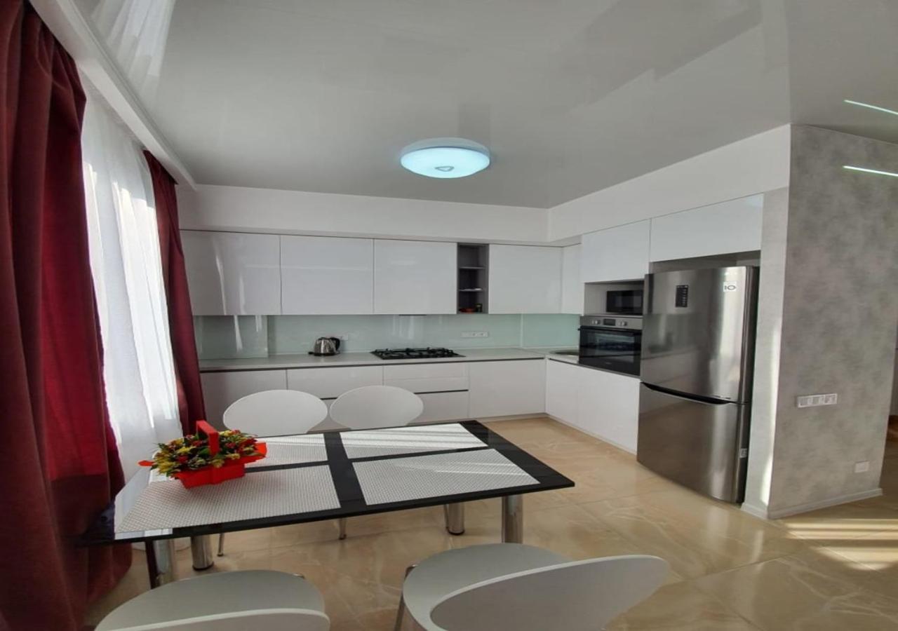 Lux New Apartment 2019 Charków Zewnętrze zdjęcie